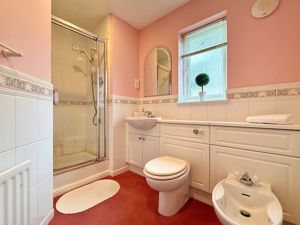 Photo 13- click for photo gallery